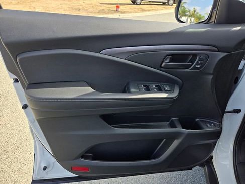 Used 2023 Honda Passport EX-L image 19