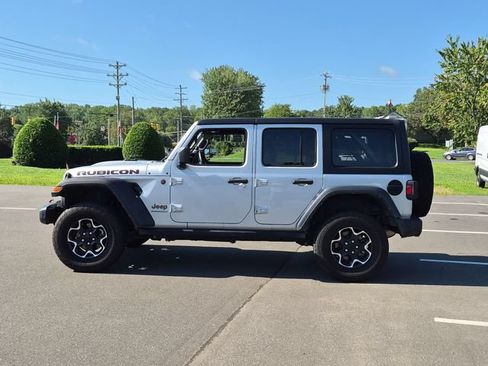 Used 2023 Jeep Wrangler Unlimited Rubicon AWD/4WD image 10