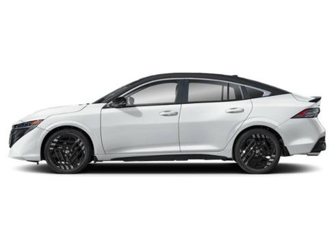Used 2026 Nissan Sentra SR w/ Floor Mat Package FWD image 3