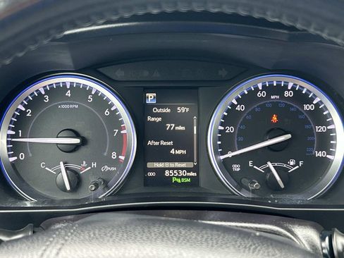 Used 2018 Toyota Highlander Limited image 35