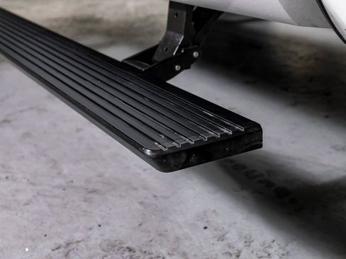 Used 2024 Toyota Tundra Platinum image 47