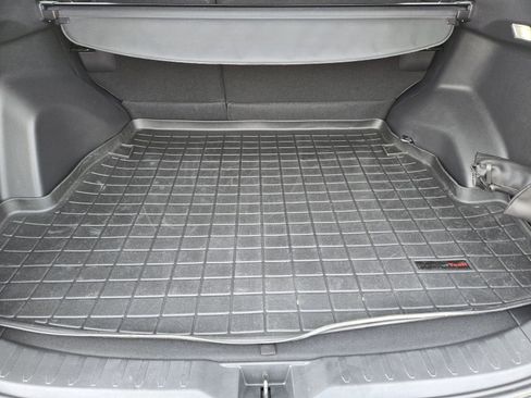 Used 2024 Toyota RAV4 XLE Premium image 36