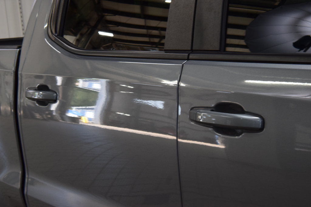 Used 2023 Chevrolet Silverado 1500 RST AWD/4WD image 17