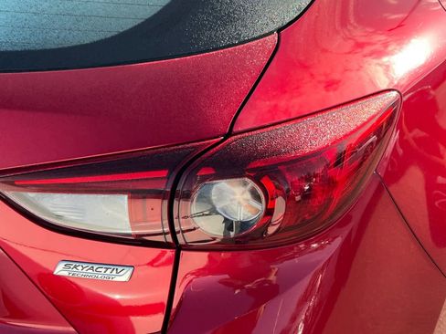 Used 2016 MAZDA MAZDA3 i Grand Touring FWD image 18