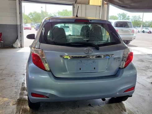 Used 2013 Toyota Yaris LE FWD image 3