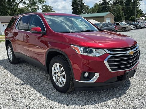 Used 2019 Chevrolet Traverse LT FWD image 9