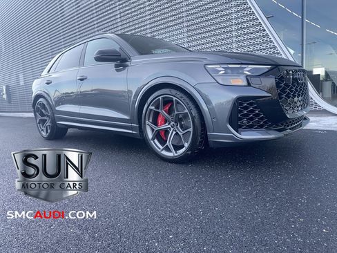 New 2025 Audi RS Q8 performance image 7