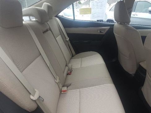 Used 2015 Toyota Corolla LE FWD image 24