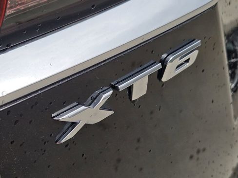 Used 2022 Cadillac XT6 Premium Luxury w/ Platinum Package FWD image 15