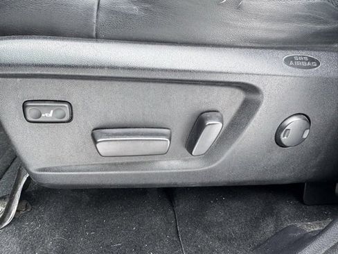 Used 2020 Toyota Tundra Platinum image 14