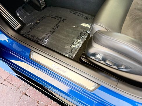 Used 2018 Cadillac CTS V w/ Luxury Package image 39