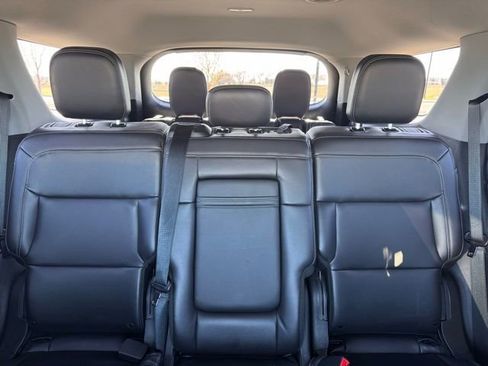 Certified 2023 Ford Explorer XLT w/ Equipment Group 202A AWD/4WD image 27