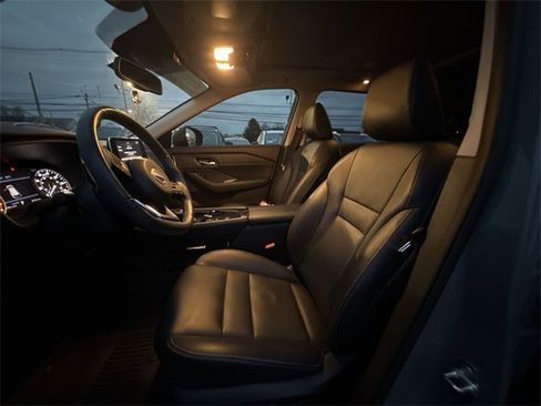 Certified 2023 Nissan Rogue SL image 11