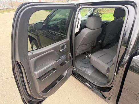 Used 2018 Chevrolet Silverado 1500 LT w/ All Star Edition image 14