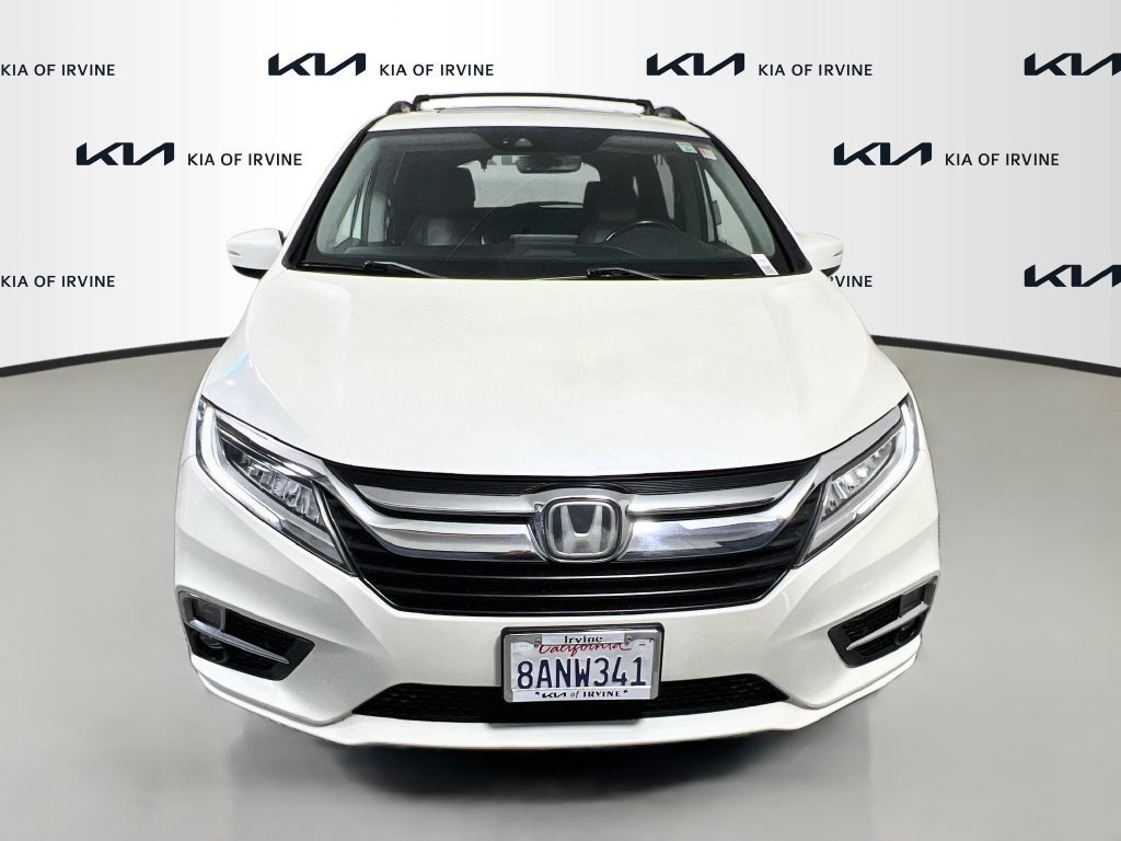 Used 2018 Honda Odyssey Elite image 2