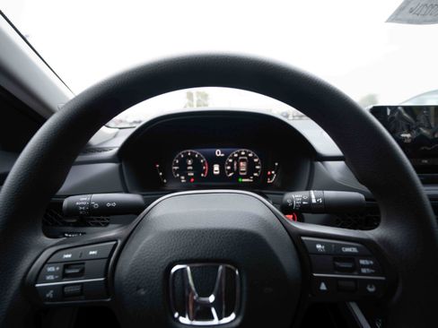 New 2025 Honda Accord LX image 15