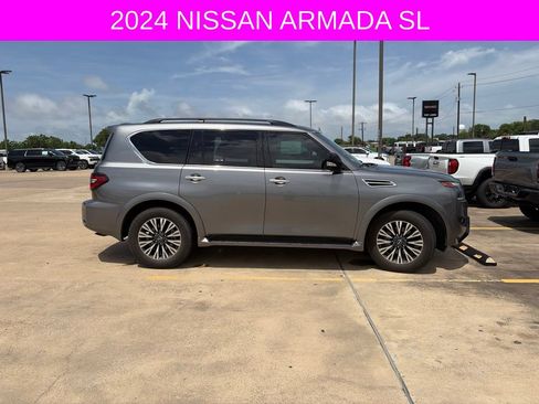 Used 2024 Nissan Armada SL w/ Midnight Edition Package RWD image 5