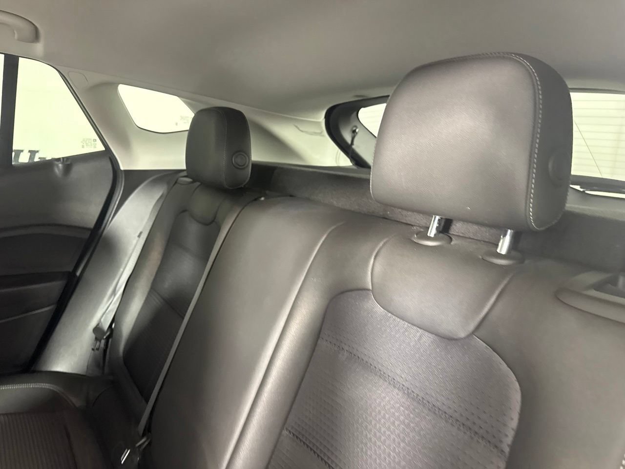 Used 2024 Chevrolet Trax LT FWD image 24