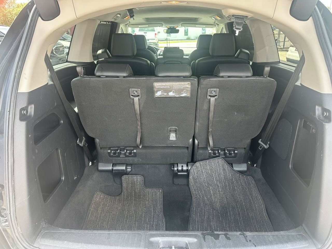 Used 2025 Honda Odyssey EX-L image 10