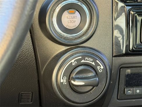 Used 2023 Nissan Titan PRO-4X w/ Pro-4x Convenience Package image 26