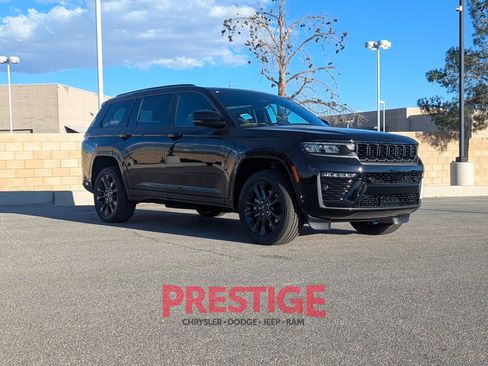 New 2026 Jeep Grand Cherokee L Limited AWD/4WD image 3