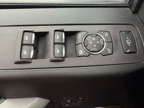 Certified 2021 Ford F450 Platinum w/ FX4 Off-Road Package image 23