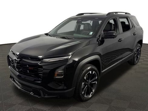 Used 2025 Chevrolet Equinox RS w/ Safety and Technology Package image 3