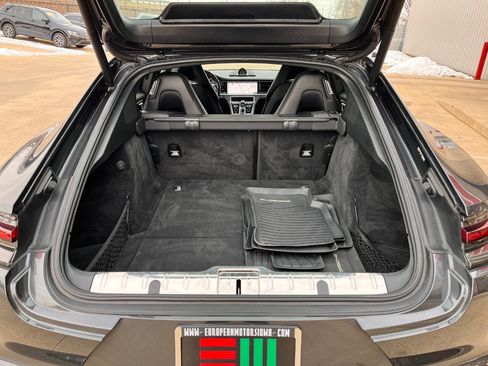 Used 2019 Porsche Panamera 4 image 22