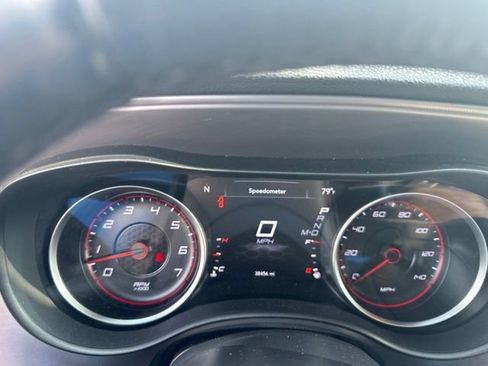 Used 2023 Dodge Charger SXT w/ Cold Weather Package RWD image 10