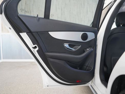 Used 2016 Mercedes-Benz C 300 4MATIC Sedan image 37