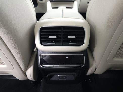 Used 2026 Mercedes-Benz GLE 450e 4MATIC image 29