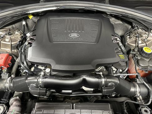 Used 2020 Land Rover Range Rover Velar R-Dynamic HSE image 26