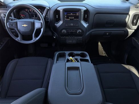 Certified 2024 Chevrolet Silverado 1500 Custom image 11