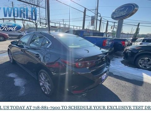Used 2025 MAZDA MAZDA3 s image 3