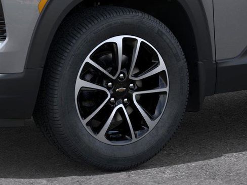 New 2026 Chevrolet TrailBlazer LT w/ Driver Confidence Package image 9
