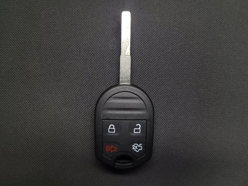Used 2019 Ford Fiesta SE FWD image 32