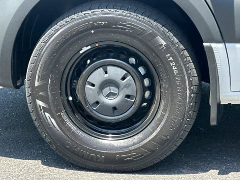 New 2025 Mercedes-Benz Sprinter 2500 image 23