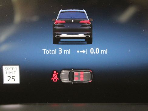 New 2026 BMW X5 xDrive40i w/ Climate Comfort Package image 30