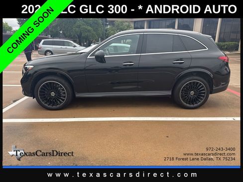 Used 2023 Mercedes-Benz GLC 300 4MATIC image 3