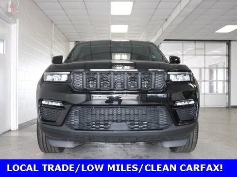 Used 2023 Jeep Grand Cherokee Limited w/ Black Appearance Package image 2