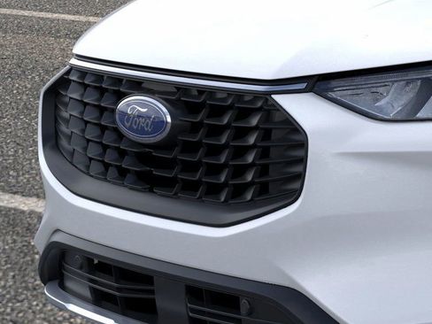 New 2025 Ford Escape SE image 18