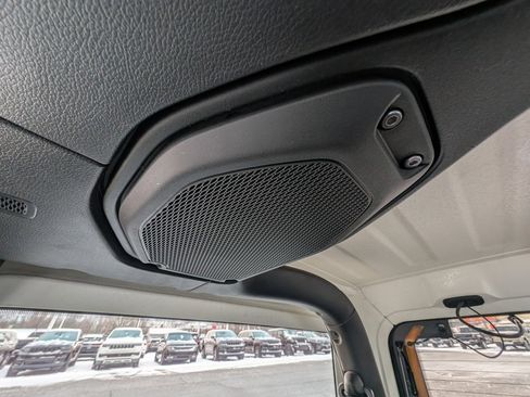 Used 2018 Jeep Wrangler Sport S image 35