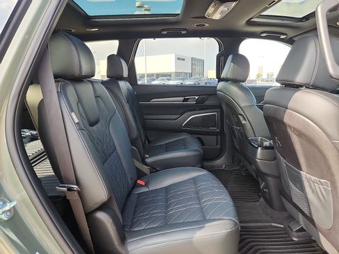 Used 2025 Kia Telluride SX X-Line AWD/4WD image 14