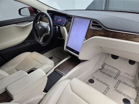 Used 2017 Tesla Model S AWD image 11