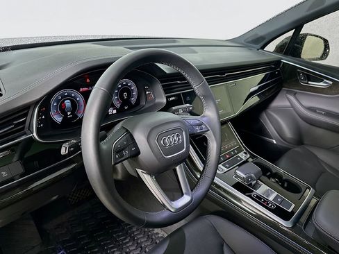 Used 2025 Audi Q7 3.0T Premium Plus AWD/4WD image 10