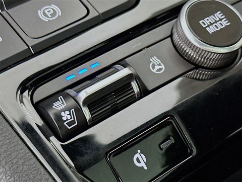 Used 2024 Kia K5 GT w/ GT1 Package image 21