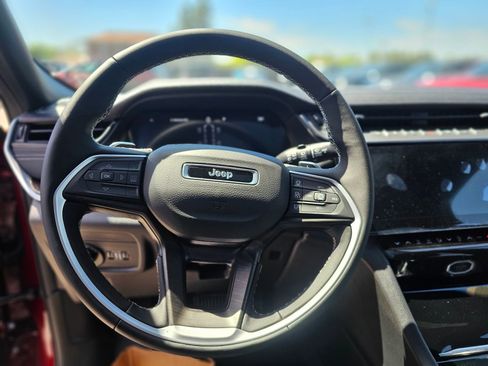 New 2026 Jeep Grand Cherokee L Limited RWD image 22