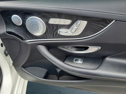 Used 2018 Mercedes-Benz E 400 4MATIC Coupe image 20