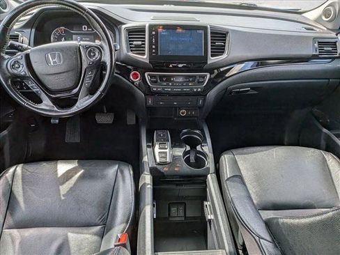 Used 2016 Honda Pilot Touring image 25