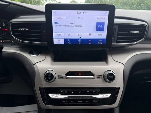 Certified 2023 Ford Explorer XLT w/ Equipment Group 202A AWD/4WD image 16